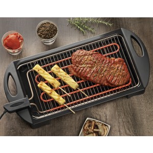 Sanduicheira Grill Gs750 com Design Quadrado Robusto Chapas Grill  Antiaderentes Black Decker